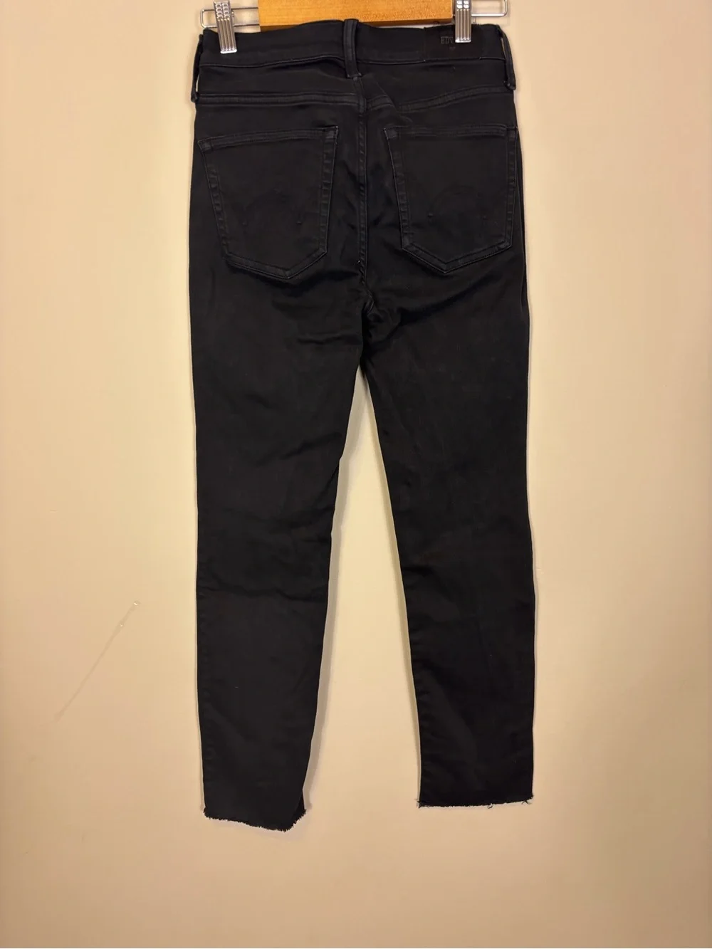Edwin Women's Black Bree High Rise Slim Straight Crop Jeans 24